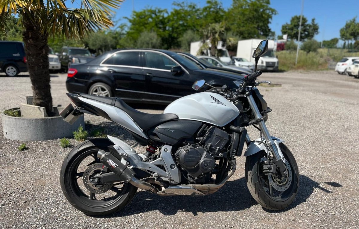 Honda CB 600 F Hornet