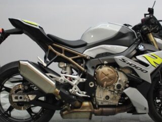 BMW S 1000 R Suivi complet