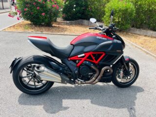 Ducati Diavel RED CARBON 1200 CM3