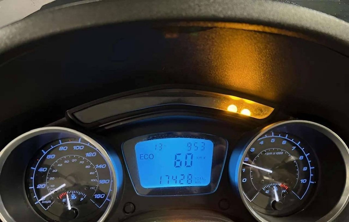 Piaggio MP3 Vespa- 500 HPE SPORT – Image 6