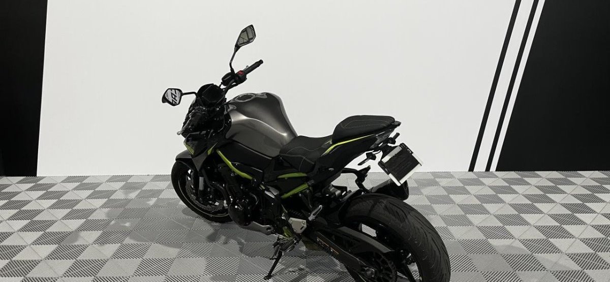 Kawasaki Z900 6900 KM / Echappement AKRAPOVIC – Image 4