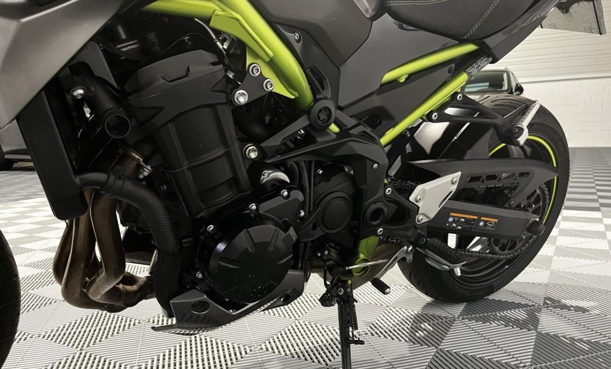 Kawasaki Z900 6900 KM / Echappement AKRAPOVIC – Image 8