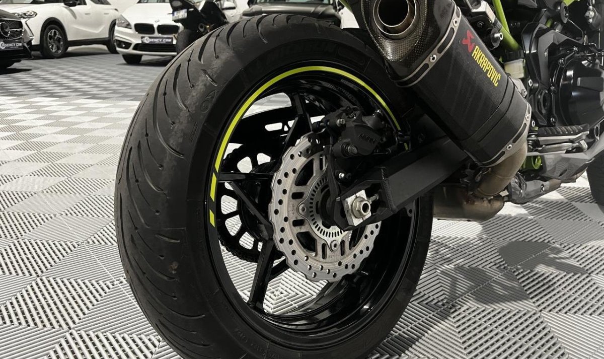 Kawasaki Z900 6900 KM / Echappement AKRAPOVIC – Image 12